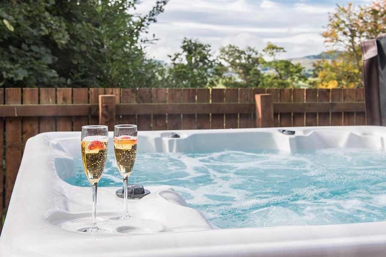 فيلا Forgandennyفي The Granary With Hot Tub Near Perth Perthshire المظهر الخارجي الصورة